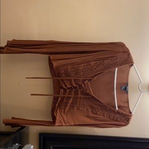 Forever21 crop top, brown, flounce sleeve, sz S